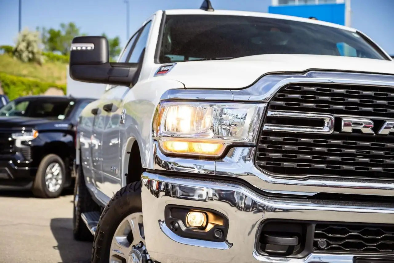 RAM 3500 снимка RAM 3500
