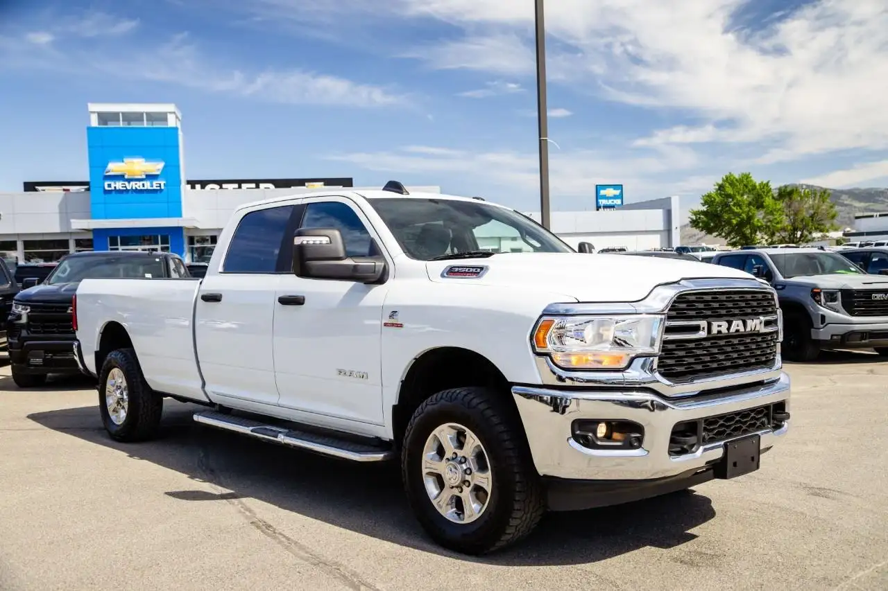 RAM 3500 снимка RAM 3500