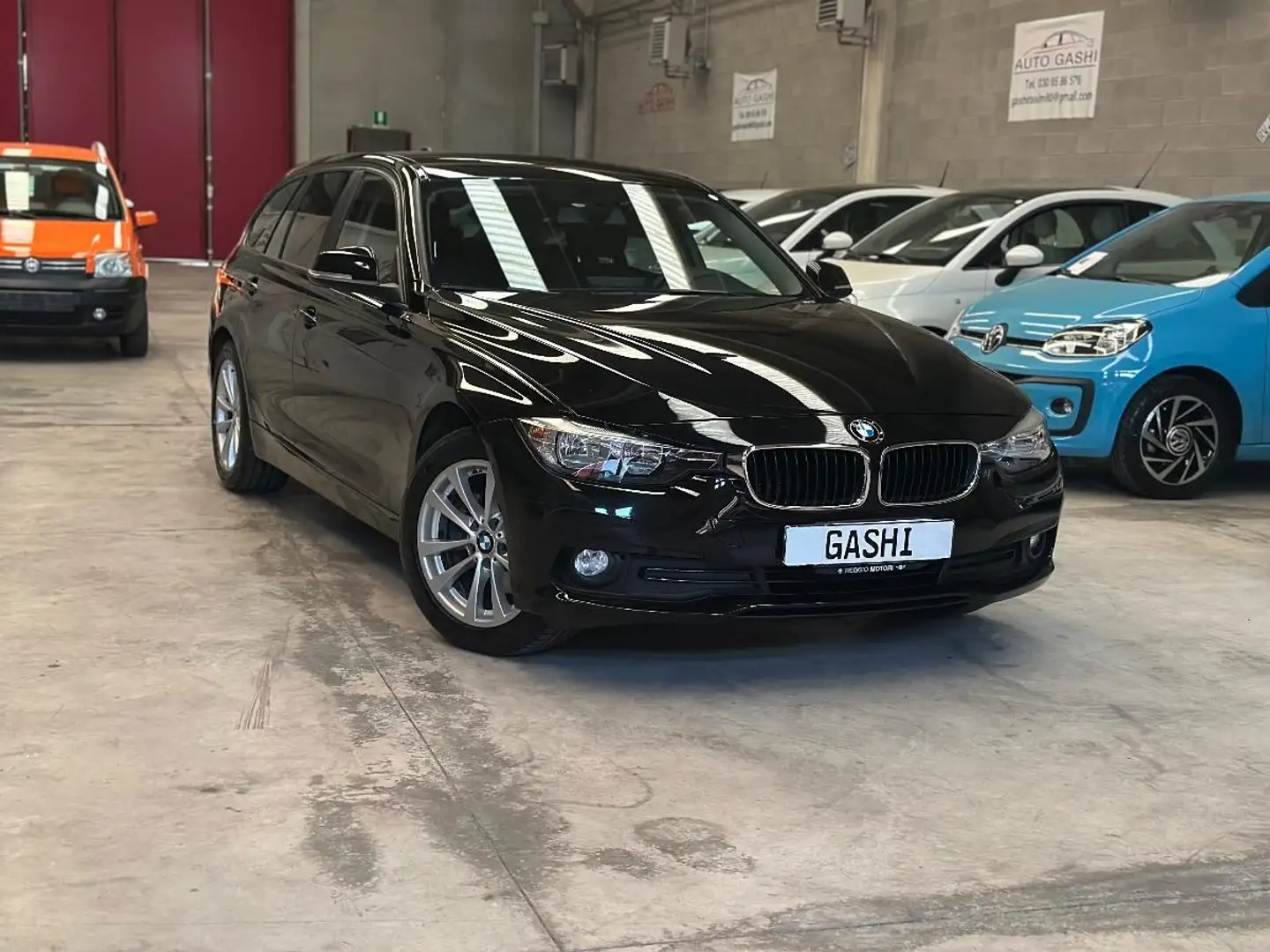 BMW 320 d xDrive Gran Turismo Busin. Adv. aut Nero - 2