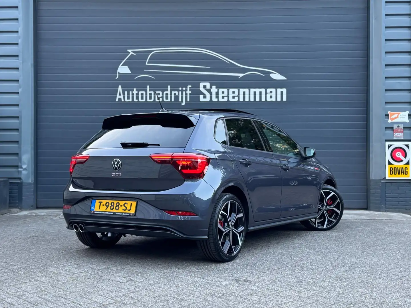 Volkswagen Polo GTI 2.0 TSI | IQ | Pano | Trekhaak | Keyless Grigio - 2