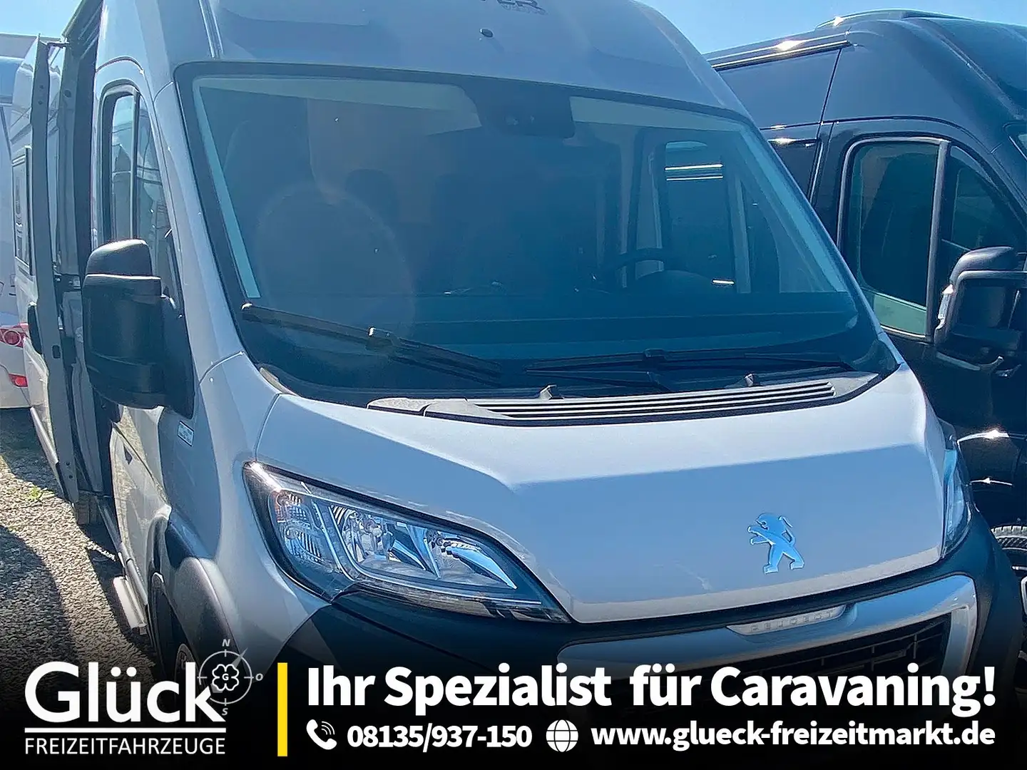 Clever Van Celebration Grau - 1