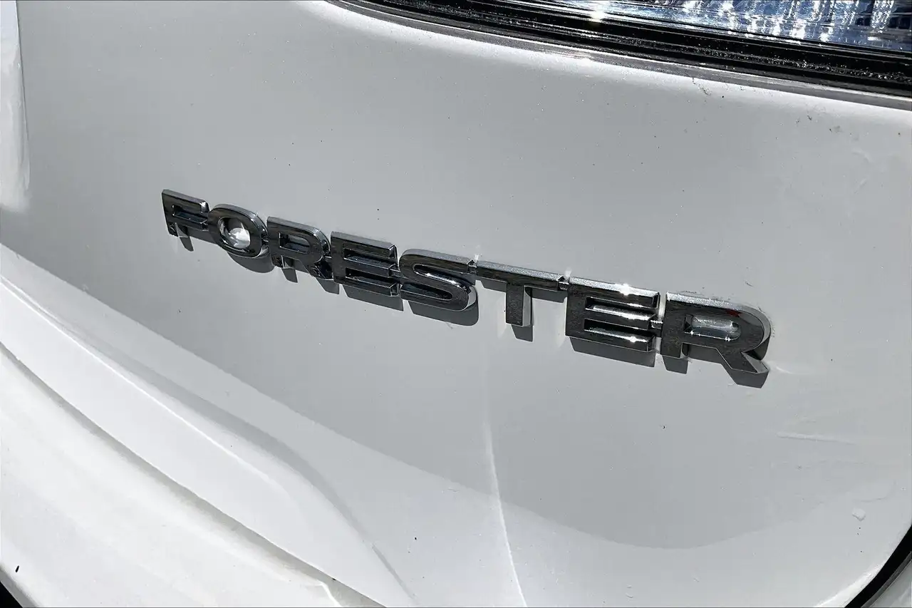 Subaru Forester снимка Subaru Forester