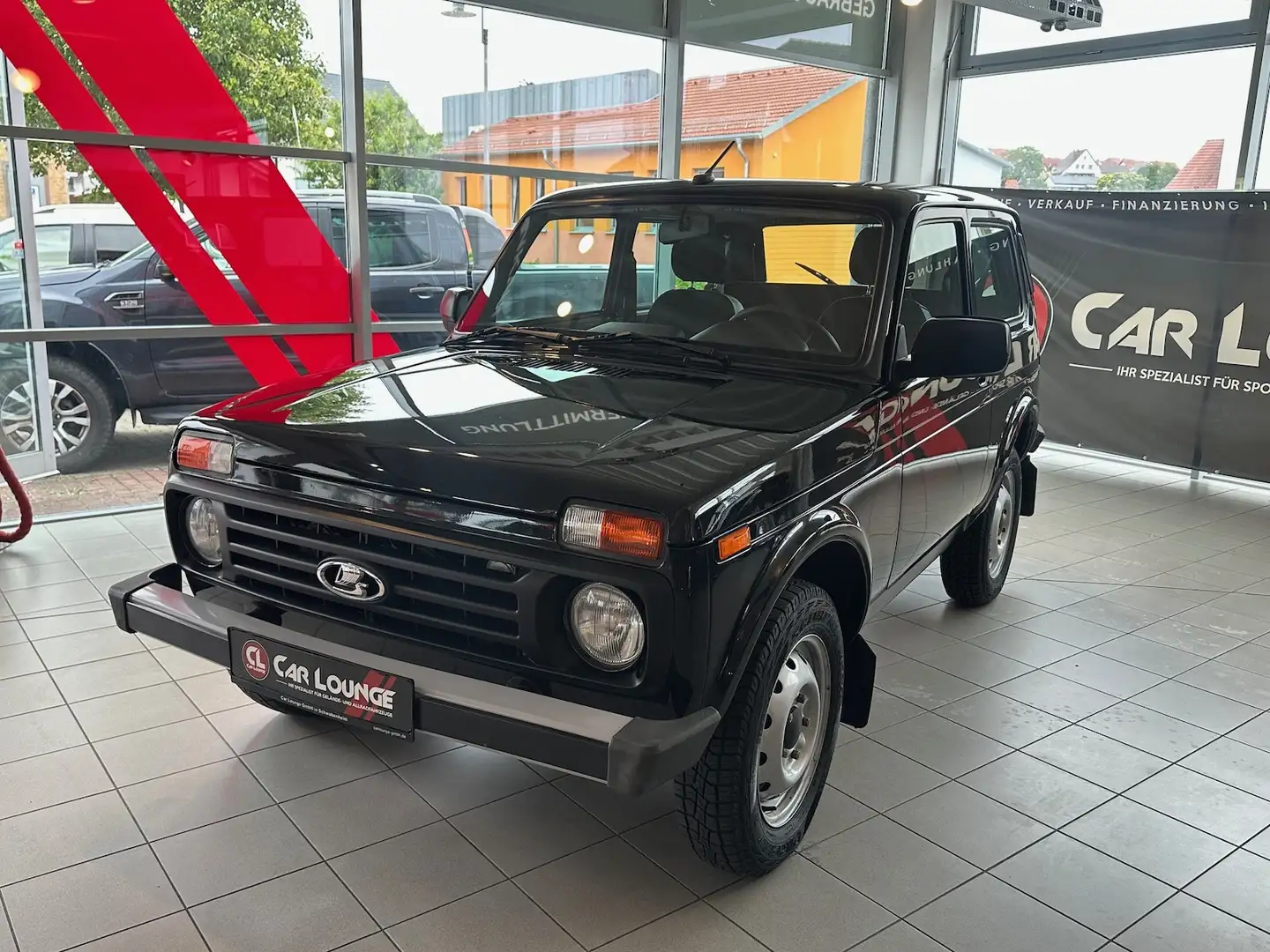 Lada Taiga Legends 4x4 |Sehr Gepflegt|Nur.10 TKM| Grün - 1