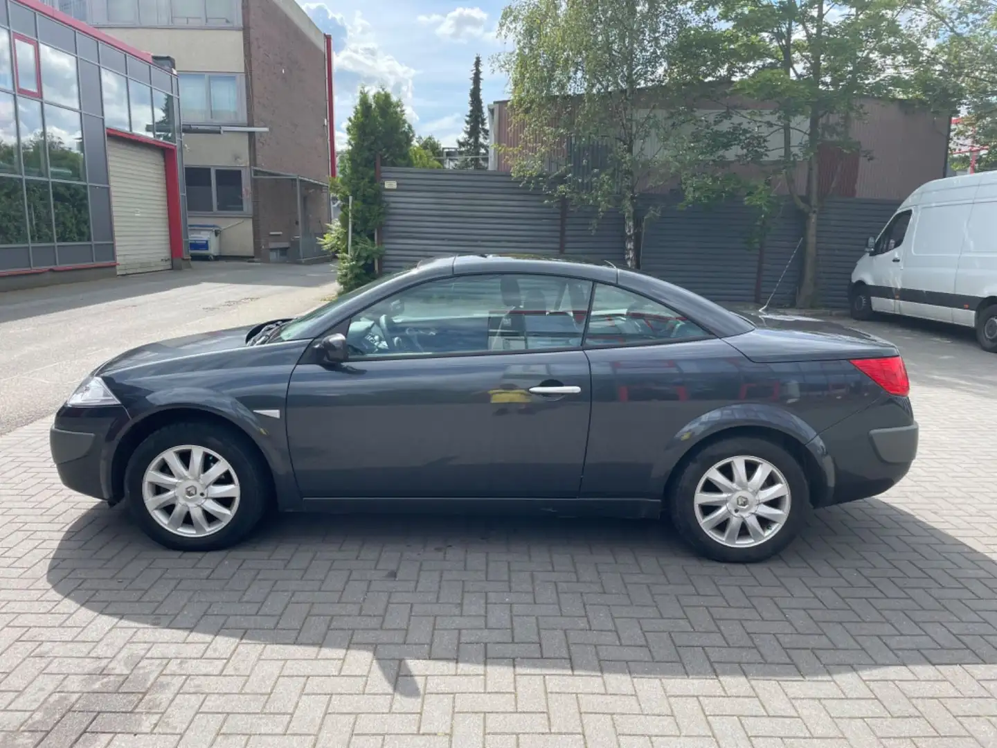 Renault Megane II Coupe TÜV NEU Cabrio Dynamique 2. HAND Gris - 2