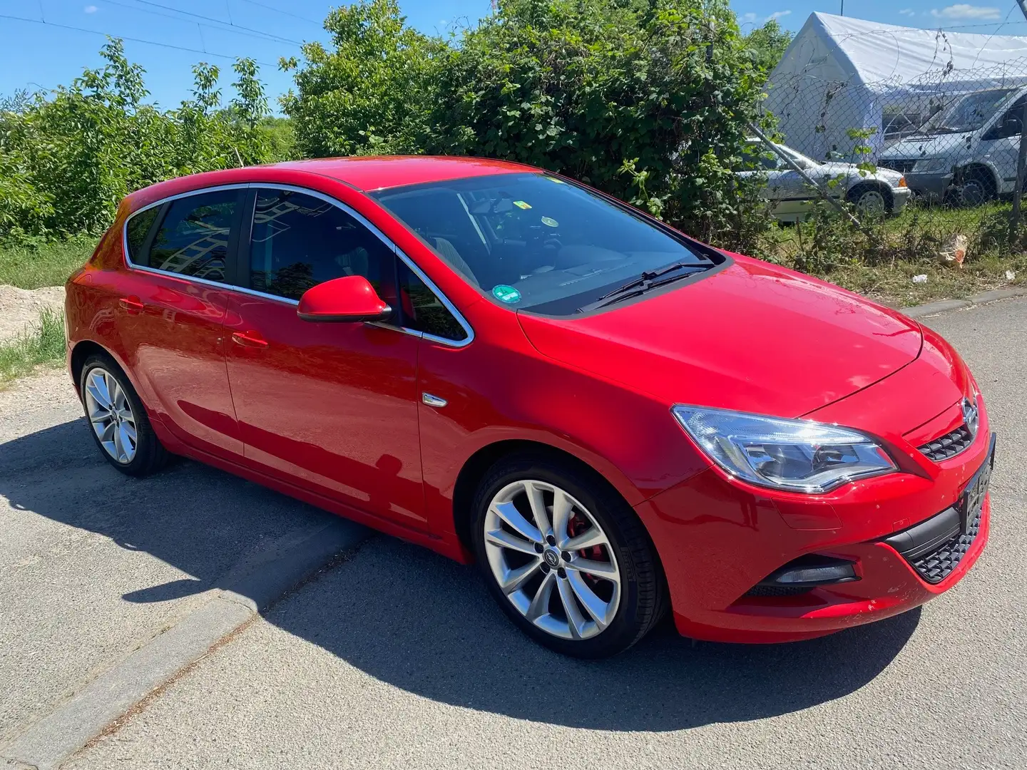 Opel Astra 1.4 turbo Edition PDC 18 Zoll Alu Rojo - 1