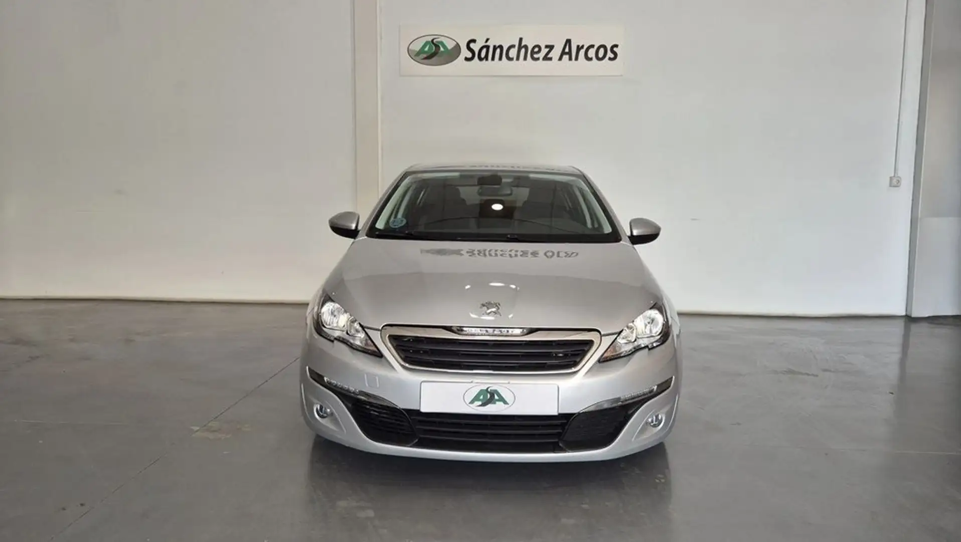 Peugeot 308 5p Style 1.6 BlueHDi 100 Gris - 2