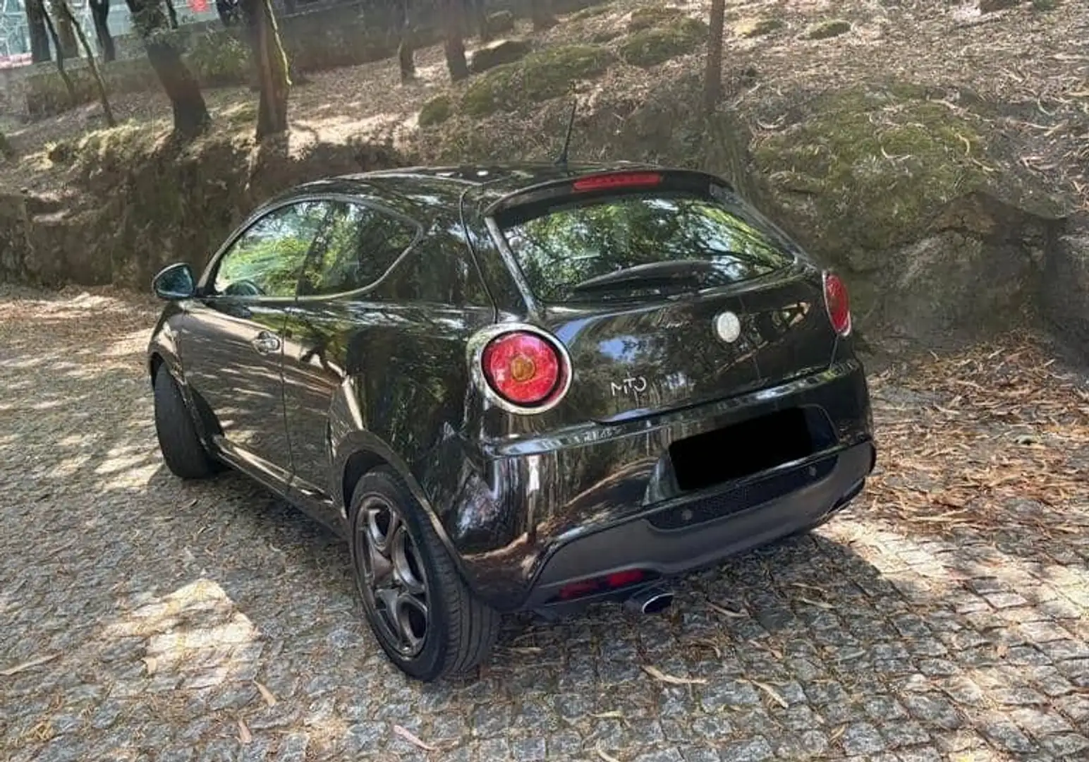 Alfa Romeo MiTo Mito 1.4i Distinctive Zwart - 2