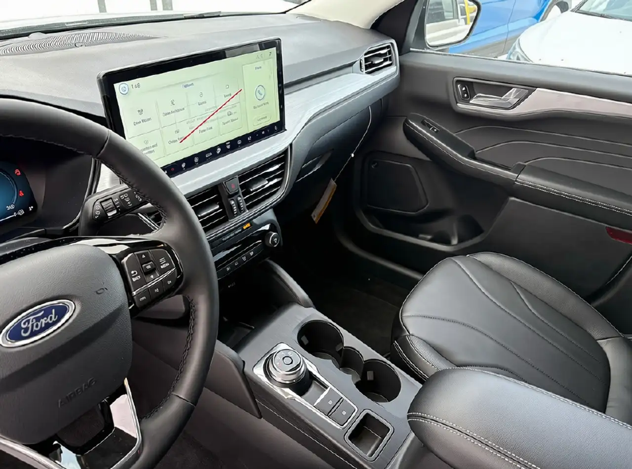 Ford Escape снимка Ford Escape