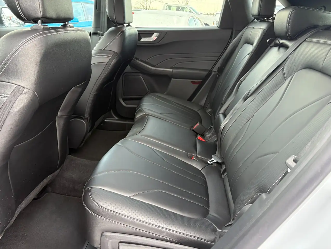 Ford Escape снимка Ford Escape