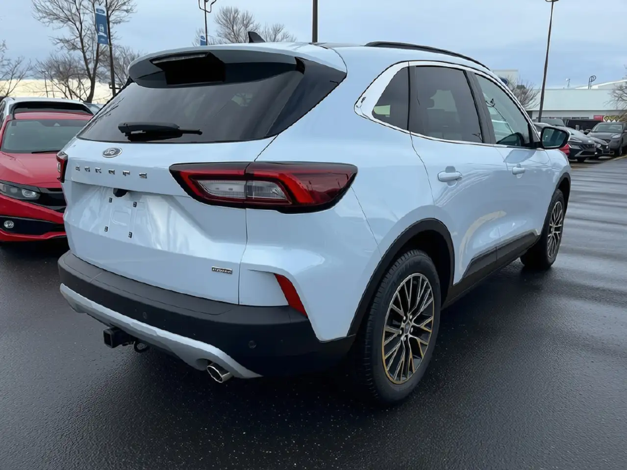 Ford Escape снимка Ford Escape