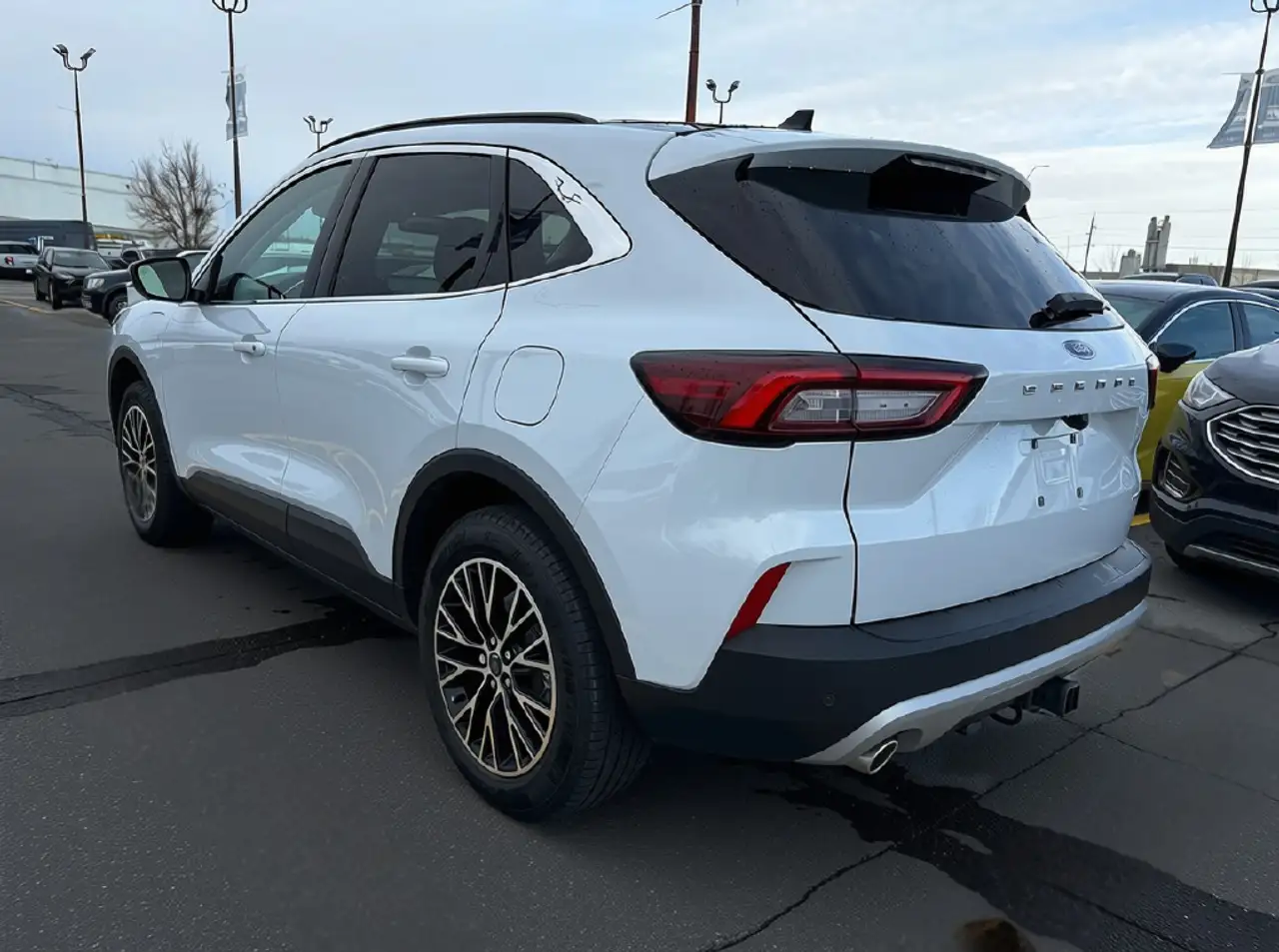 Ford Escape снимка Ford Escape