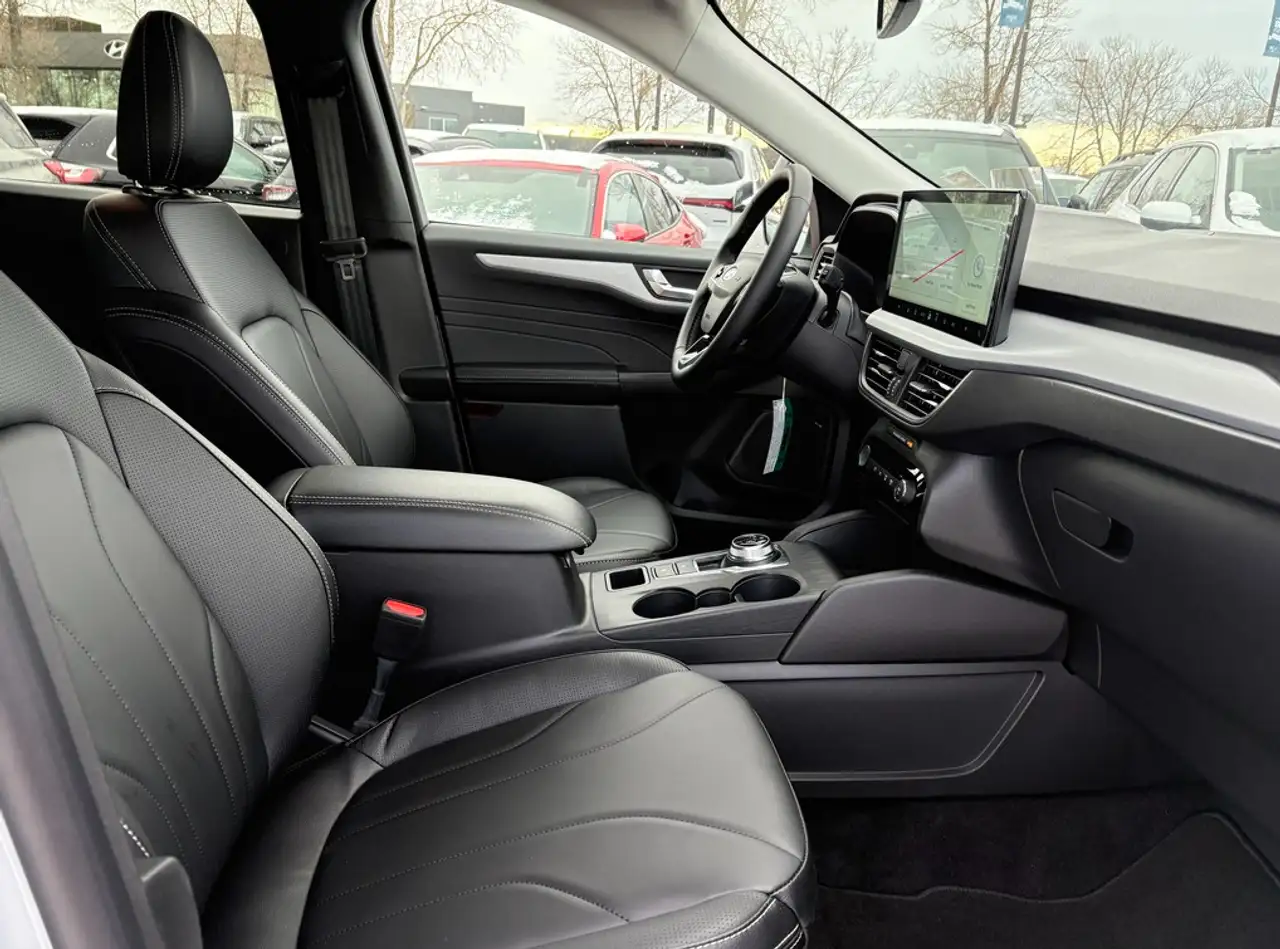 Ford Escape снимка Ford Escape