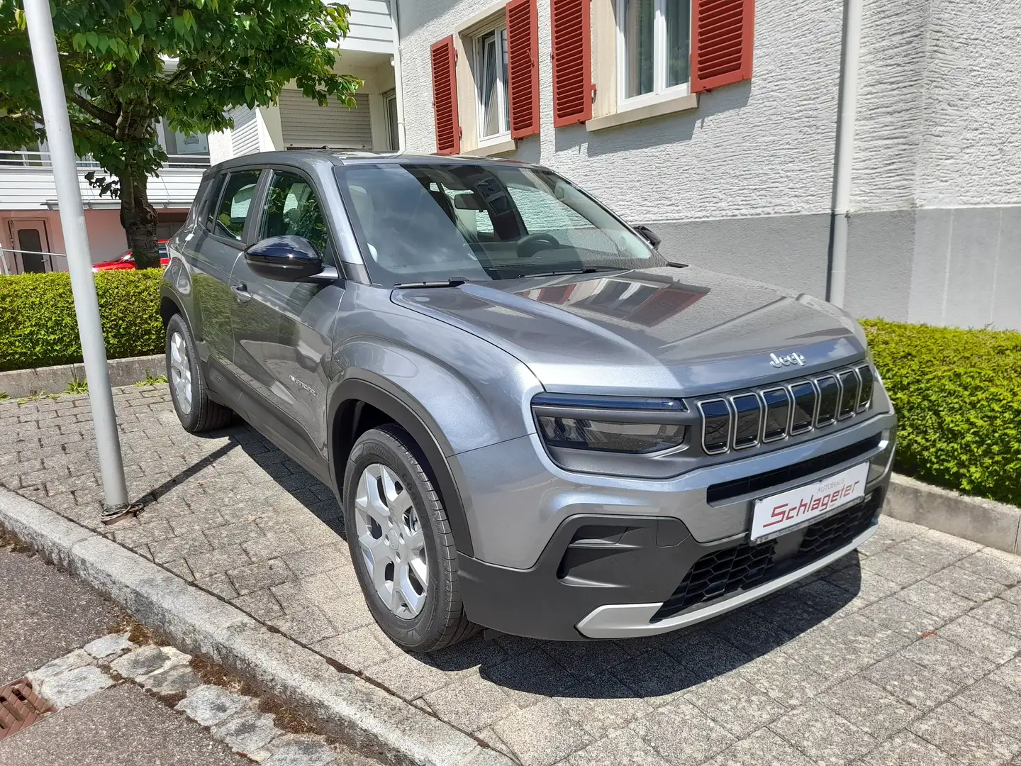 Jeep Avenger Altitude mit Infotainment- u. Komfort-Paket - 2