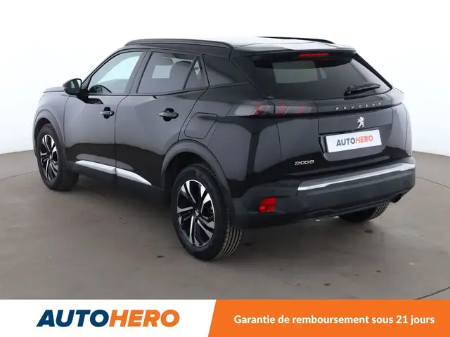 Peugeot 2008 view 4