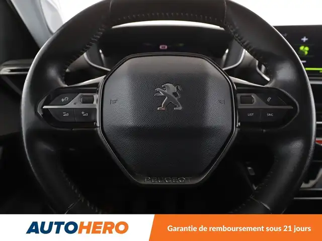 Peugeot 2008 view 19