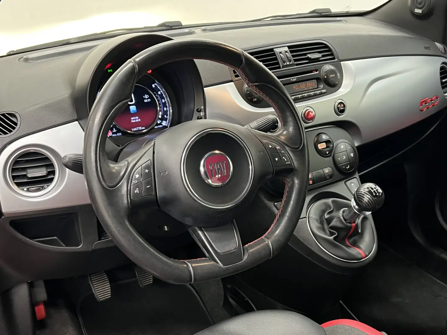 Fiat 500 0.9 TwinAir Turbo 500S | PARKEERSENSOREN | AIRCO | Rood - 2