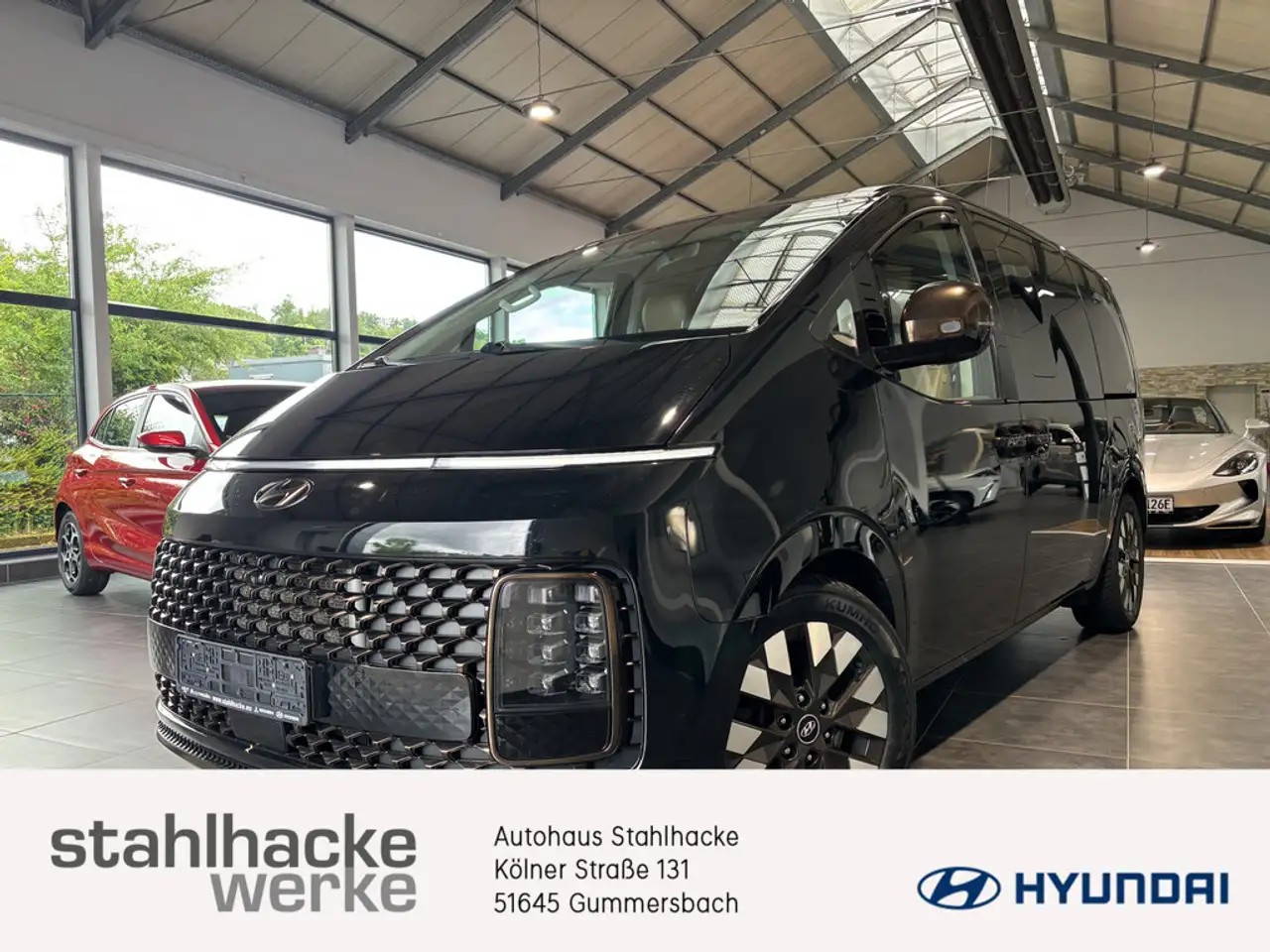 Hyundai STARIA