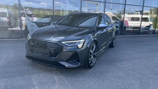 Audi e-tron quattro 95kWh S