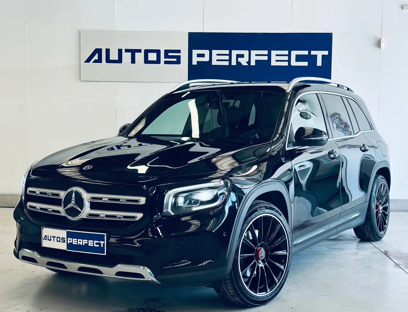 Mercedes-Benz GLB 200 d Business BOITE AUTO CARPLAY PDC NAVI CLIM LIM Noir - 1