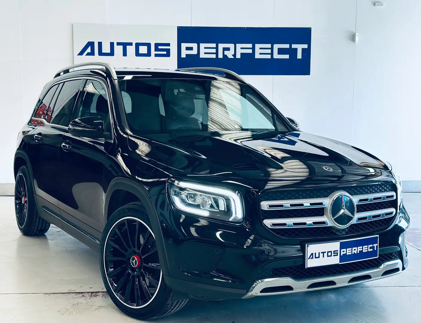 Mercedes-Benz GLB 200 d Business BOITE AUTO CARPLAY PDC NAVI CLIM LIM Noir - 2