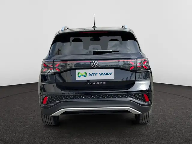 Volkswagen T-Cross view 6