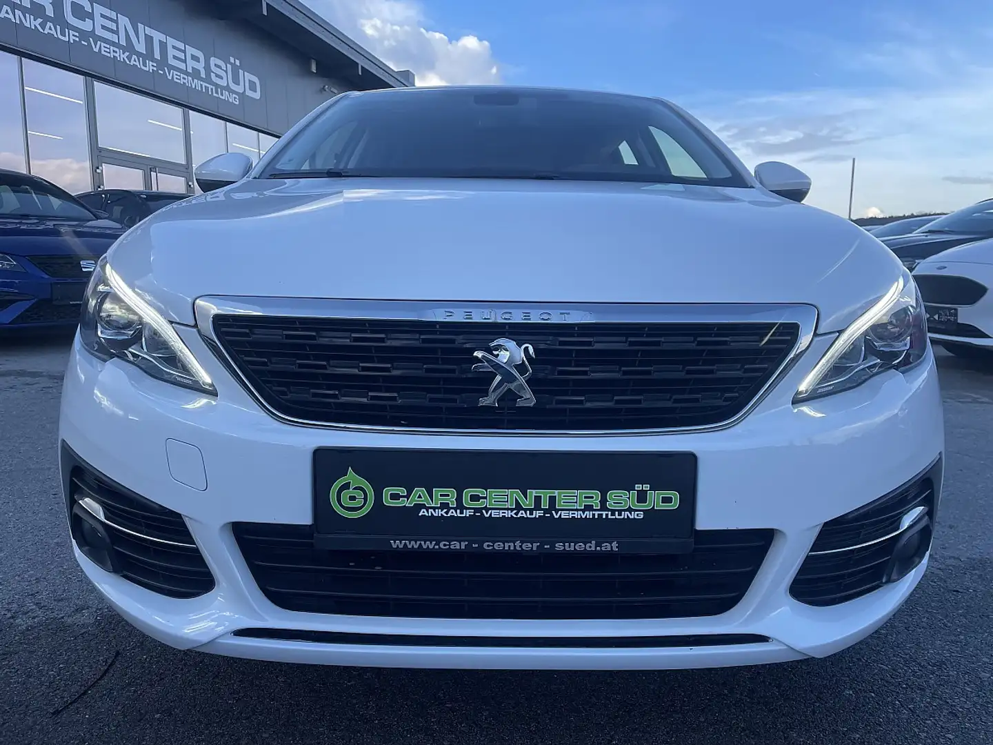 Peugeot 308 SW BlueHDi 130 Active Weiß - 2
