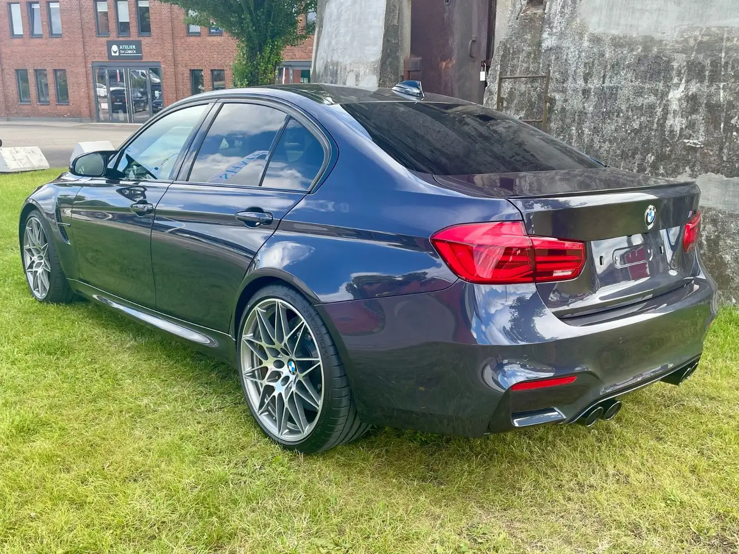 BMW M3 30 Jahre  M3 1/500 Keramikbremse 3.787 KM Gris - 1