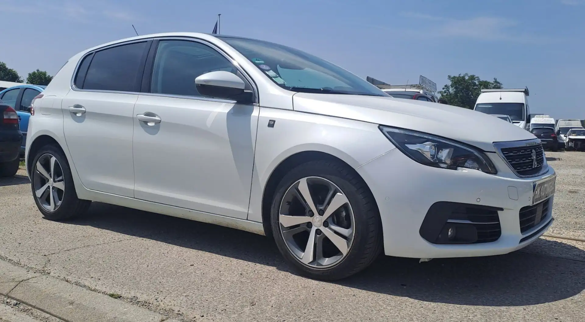 Peugeot 308 II 1.2 THP Puretech 110 cv Tech Edition Blanc - 2