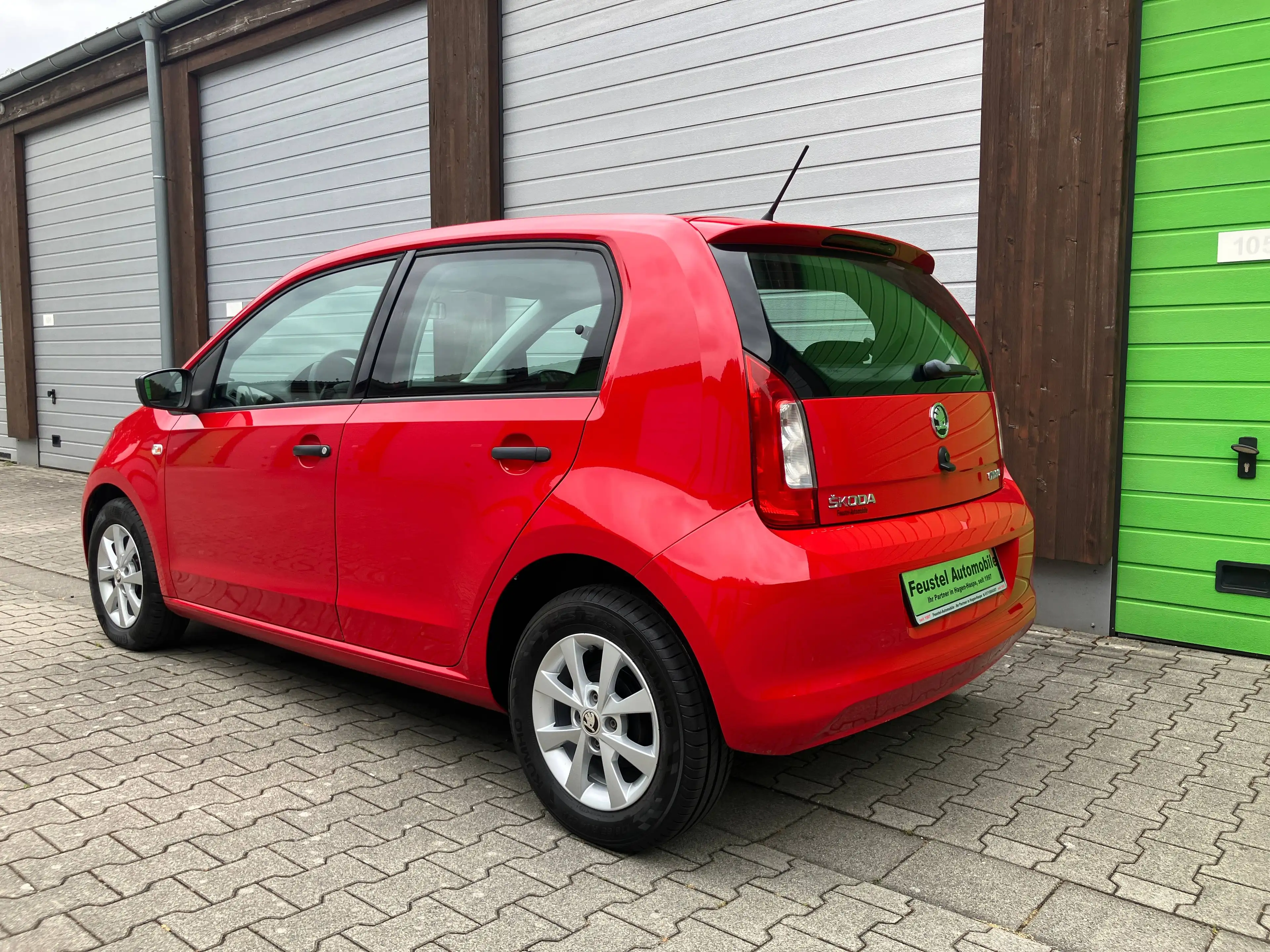 Skoda Citigo Active *1.HAND+TZ*KLIMAANLAGE*DAB+*ALUFELGEN*5 TÜREN* TOP GEPFLEGT — photo 4
