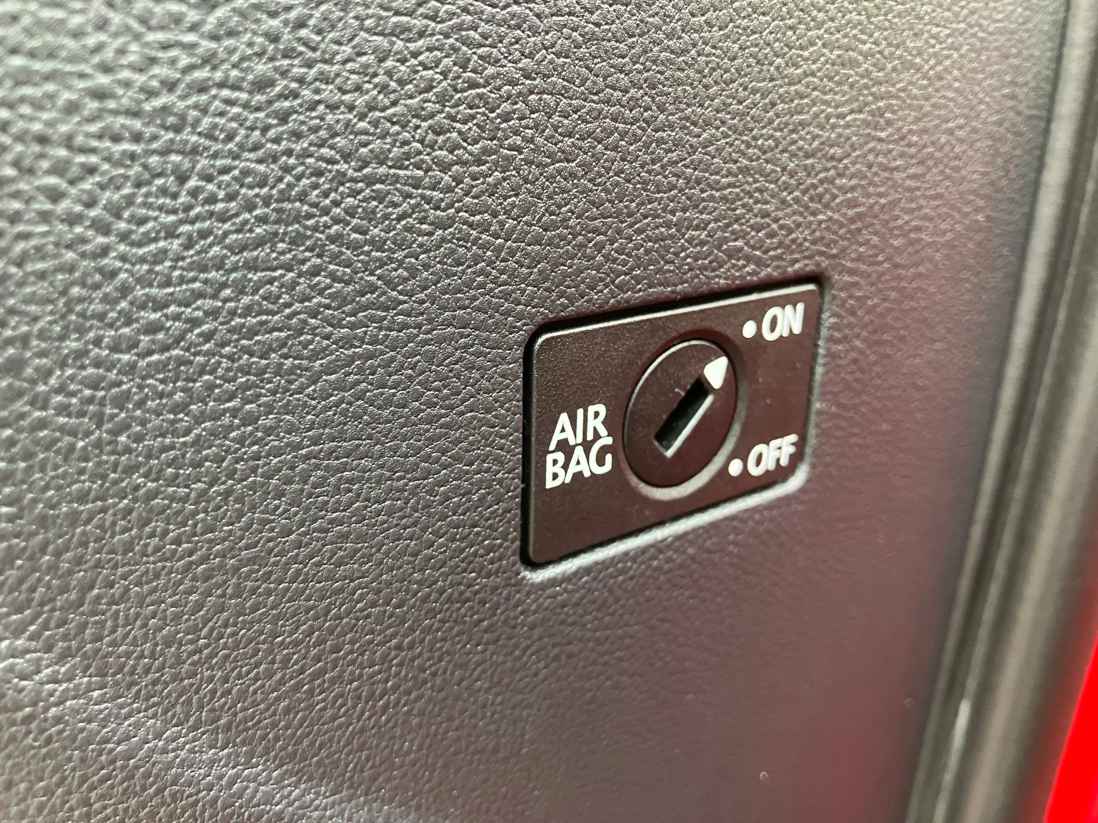 Skoda Citigo Active *1.HAND+TZ*KLIMAANLAGE*DAB+*ALUFELGEN*5 TÜREN* TOP GEPFLEGT — photo 13