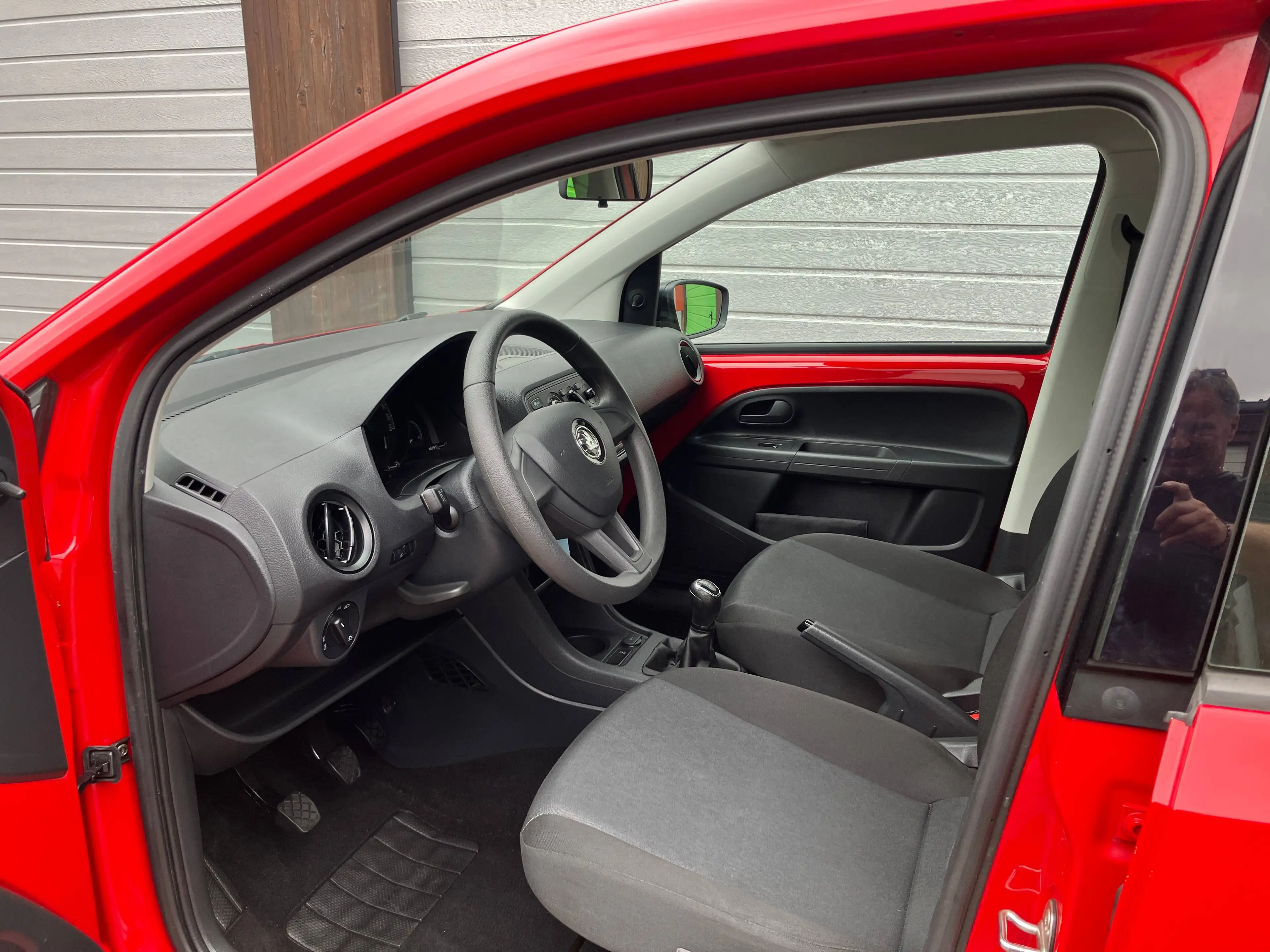 Skoda Citigo Active *1.HAND+TZ*KLIMAANLAGE*DAB+*ALUFELGEN*5 TÜREN* TOP GEPFLEGT — photo 5