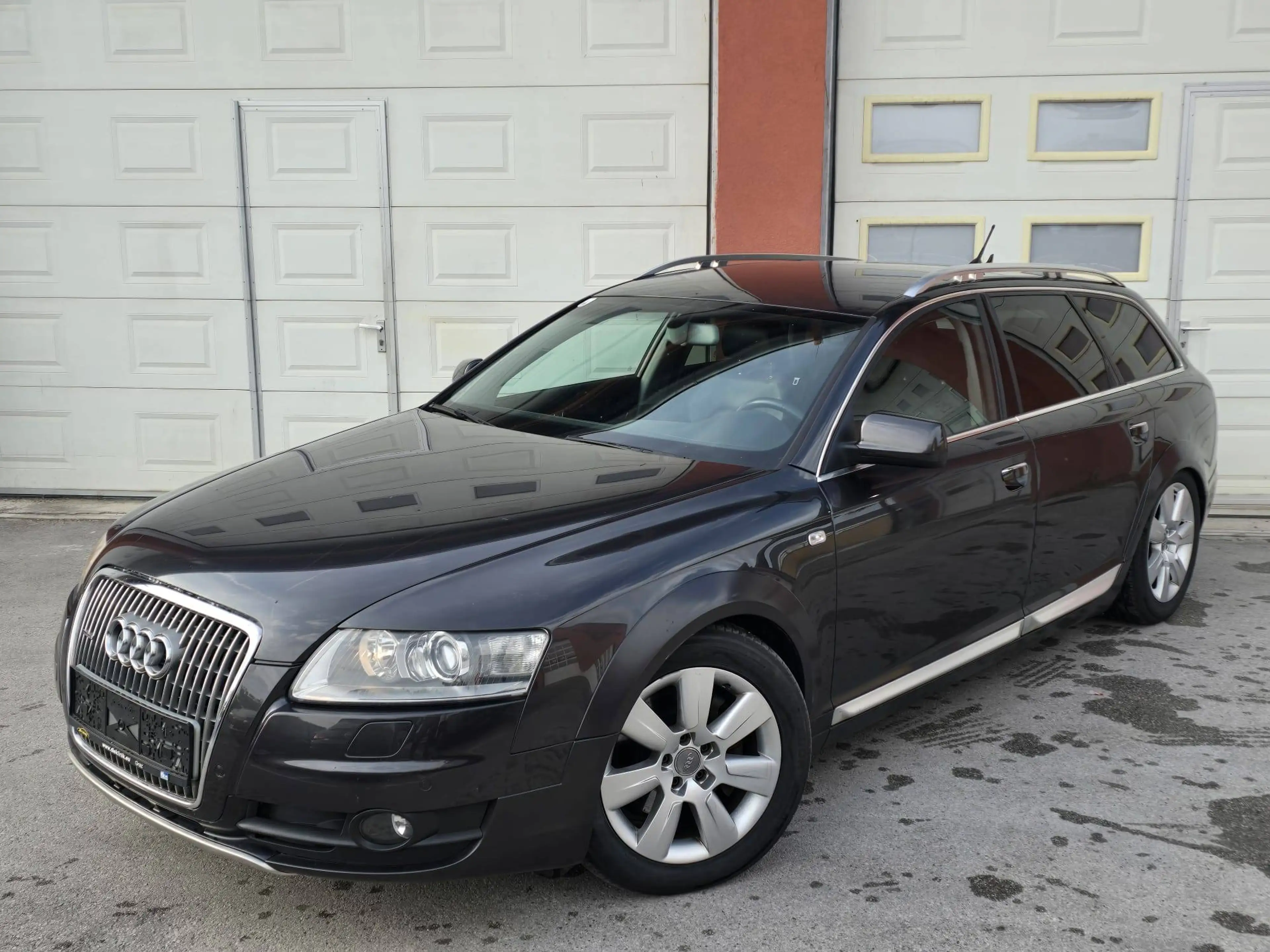 Audi A6 allroad 3,0 TDI V6 Quattro Tiptr. DPF