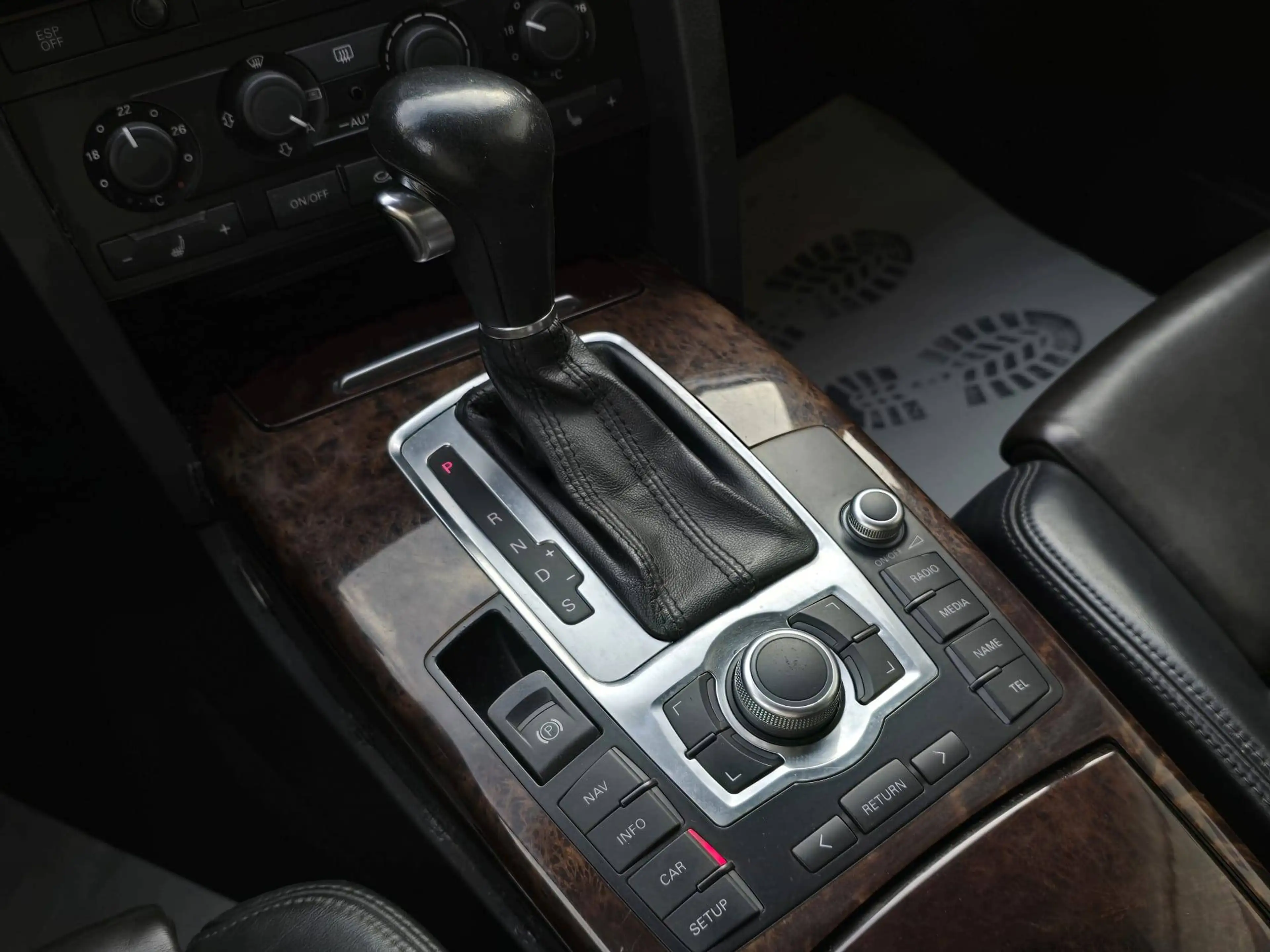 Audi A6 allroad 3,0 TDI V6 Quattro Tiptr. DPF — photo 14