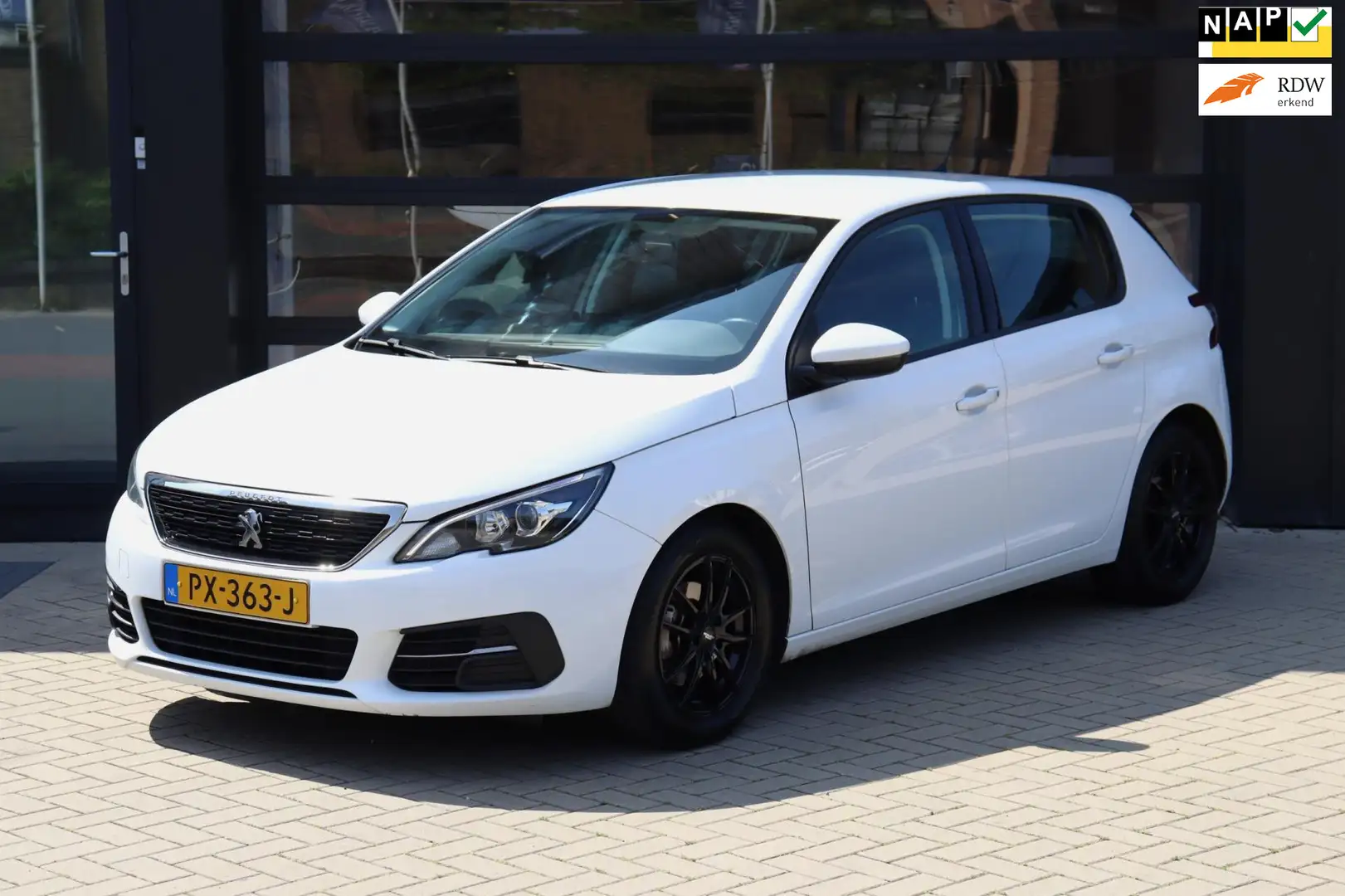 Peugeot 308 1.6 BlueHDi Blue Lease | NAP | Cruise | Climate | Wit - 1