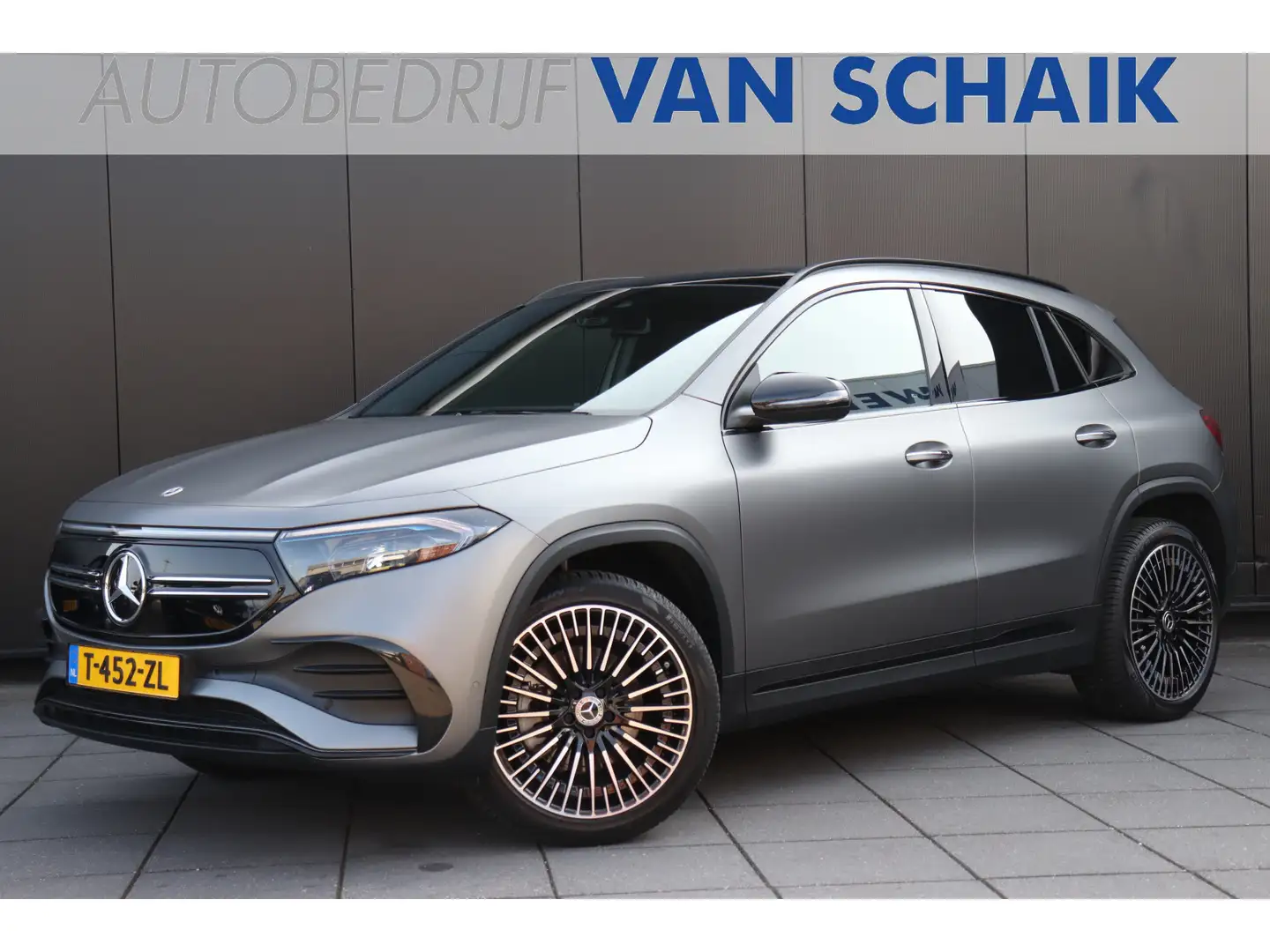 Mercedes-Benz EQA 250 AMG-LINE | 67 kWh | PANO-DAK | CAMERA | STOELVERWA Grijs - 1