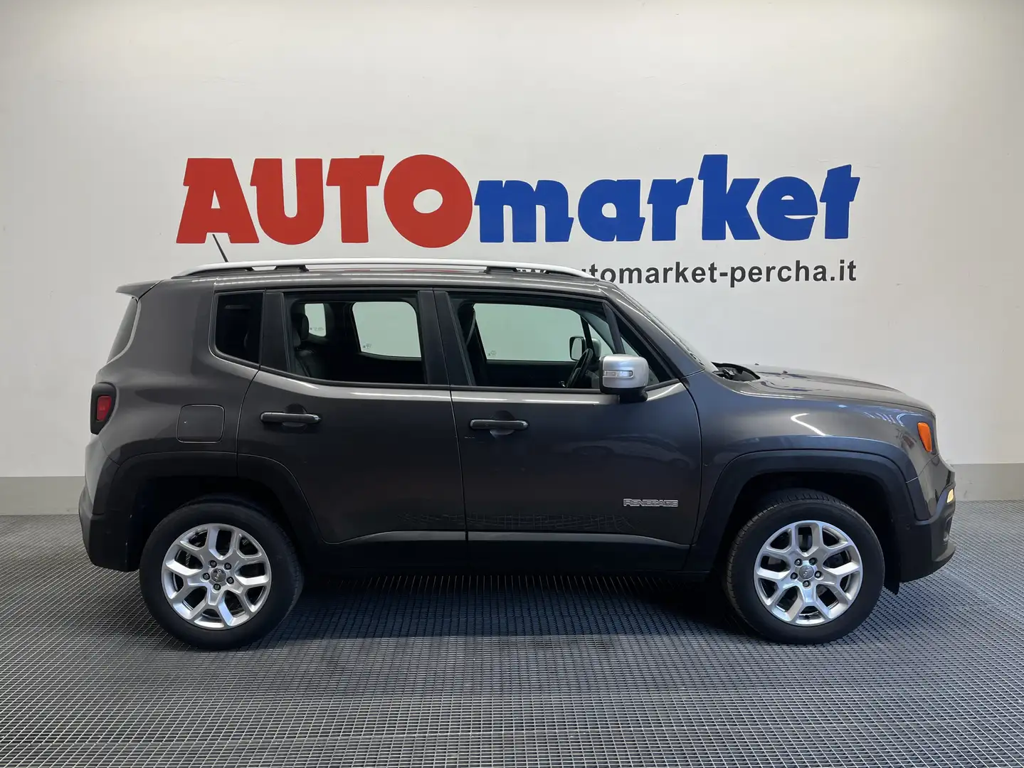 Jeep Renegade Renegade 2.0 mjt Limited 4wd 140cv Grijs - 1
