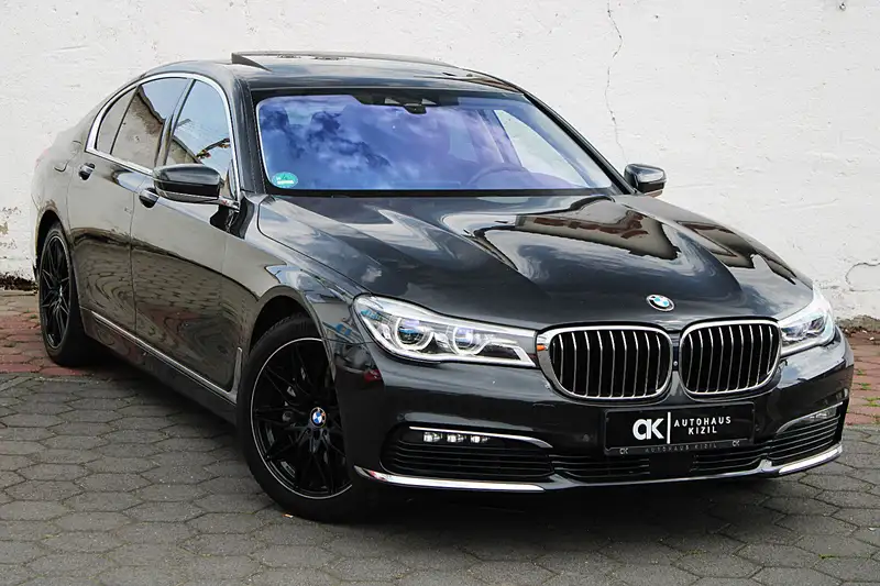 Annonce voiture d'occasion BMW 730 - CARADIZE