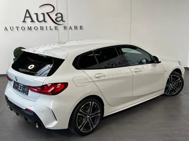 BMW 1 Series view 5