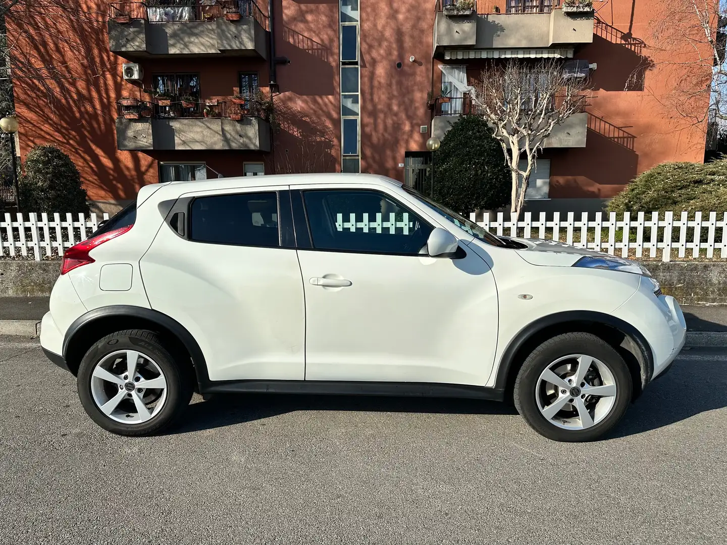 Nissan Juke Juke 1.6 dig-t Tekna 4wd mcvt Bianco - 1