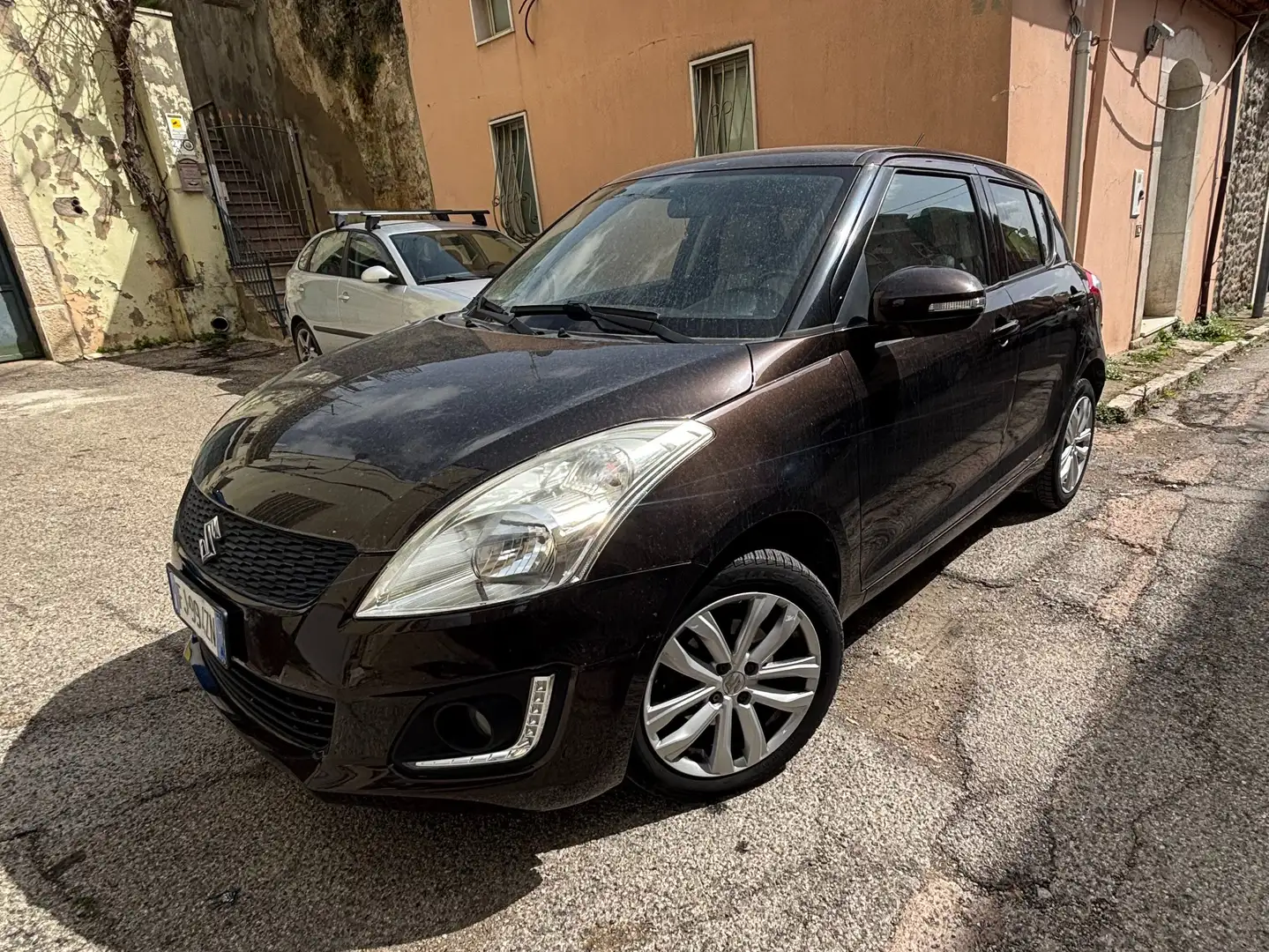 Suzuki Swift Swift+5p+1.2+vvt+B-Cool+Bi-Color+s/navi Marrone - 2