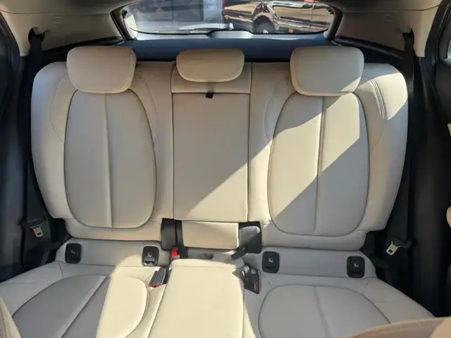 BMW X2 view 13