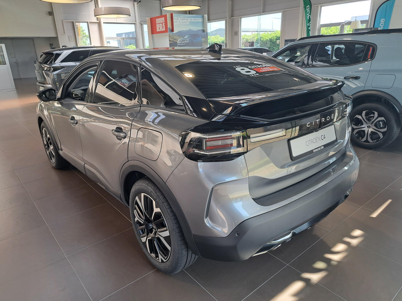 Citroen C4 1.2 Hybrid Aut Collection 5d 100kW — photo 3