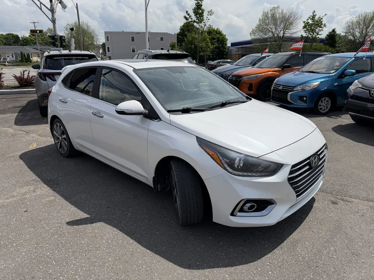 Hyundai ACCENT photo Hyundai ACCENT