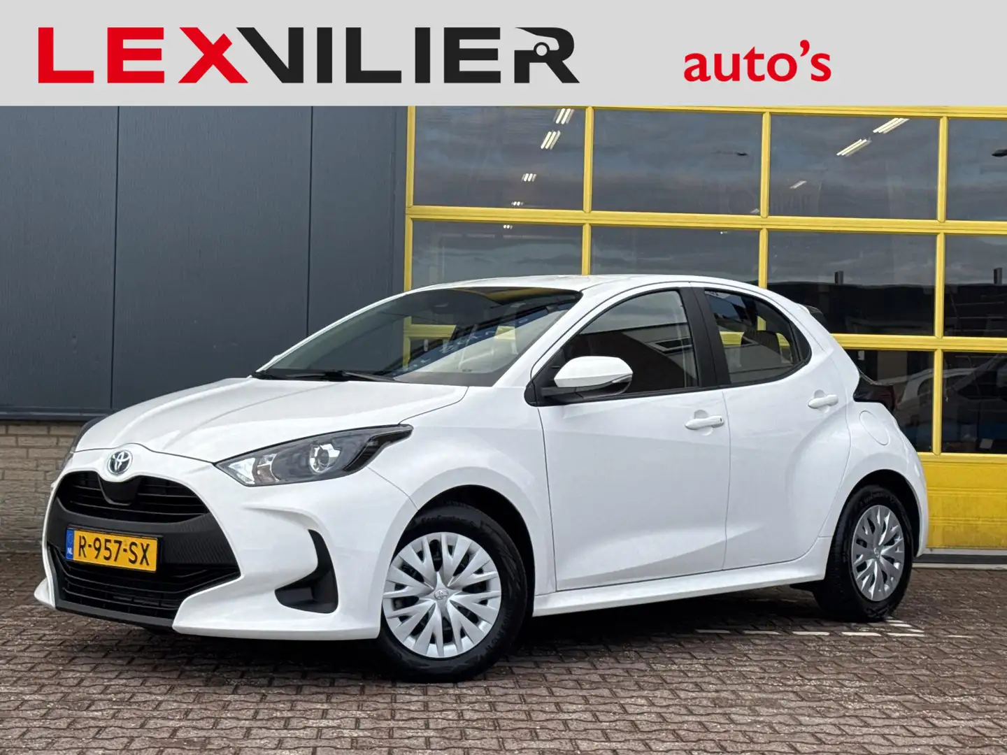 Toyota Yaris 1.5 Hybrid Active Blanco - 1