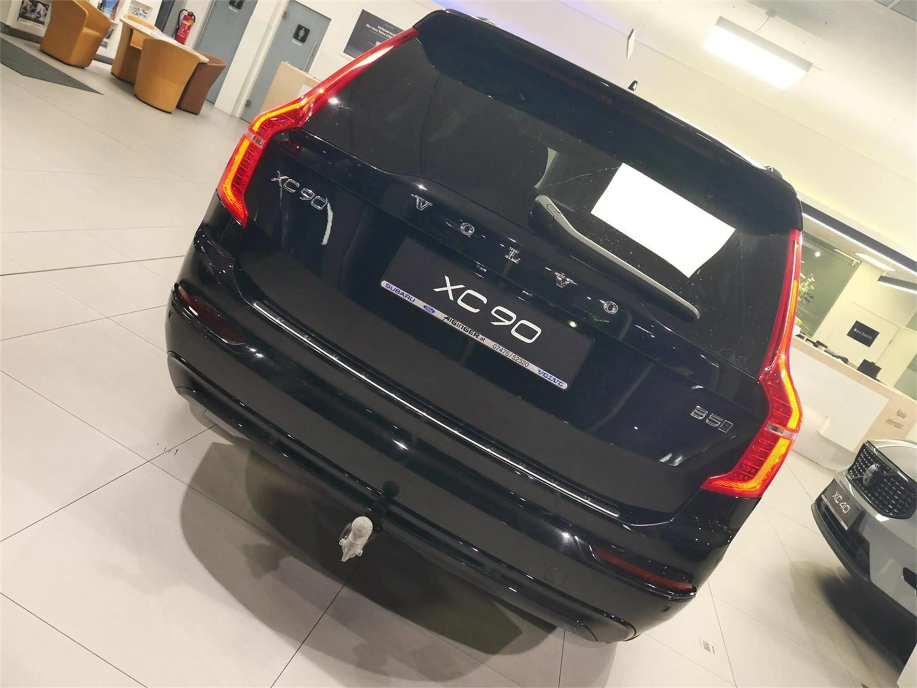 Volvo XC90 B5 (D) AWD Geartr. Plus Dark 7-Sitzer — photo 13
