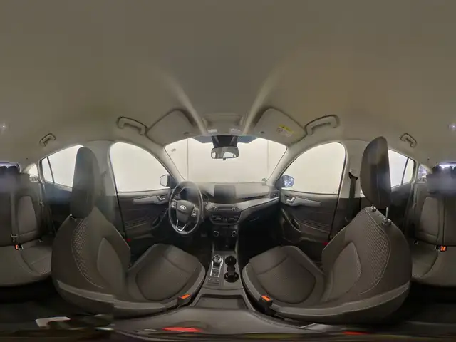Ford Focus view 11