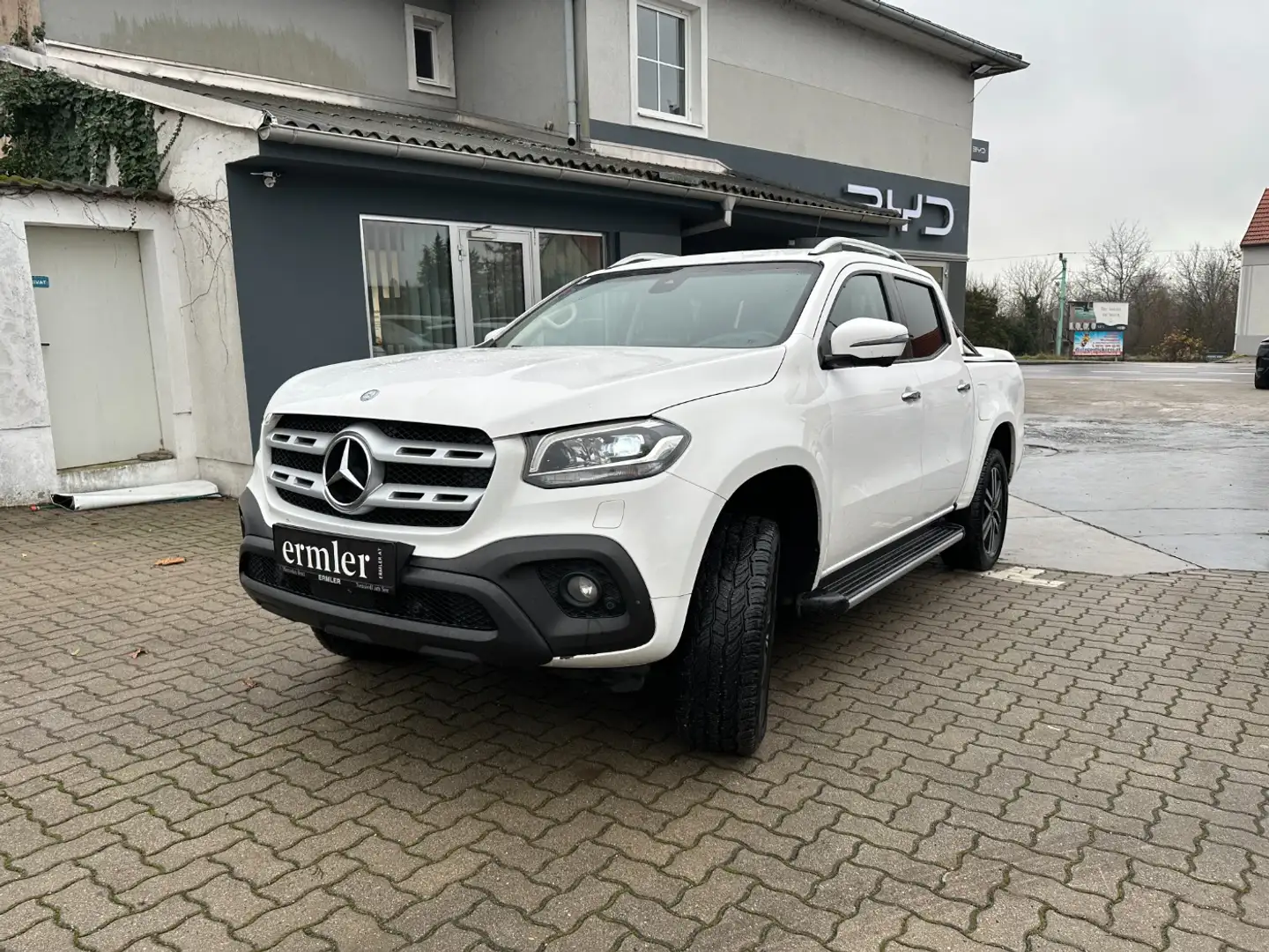 Mercedes-Benz X 250 d 4MATIC PROGRESSIVE Allrad LED Diesel Weiß - 2