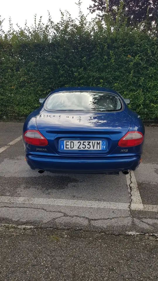 Jaguar XK8 Coupe 4.0, foto 6