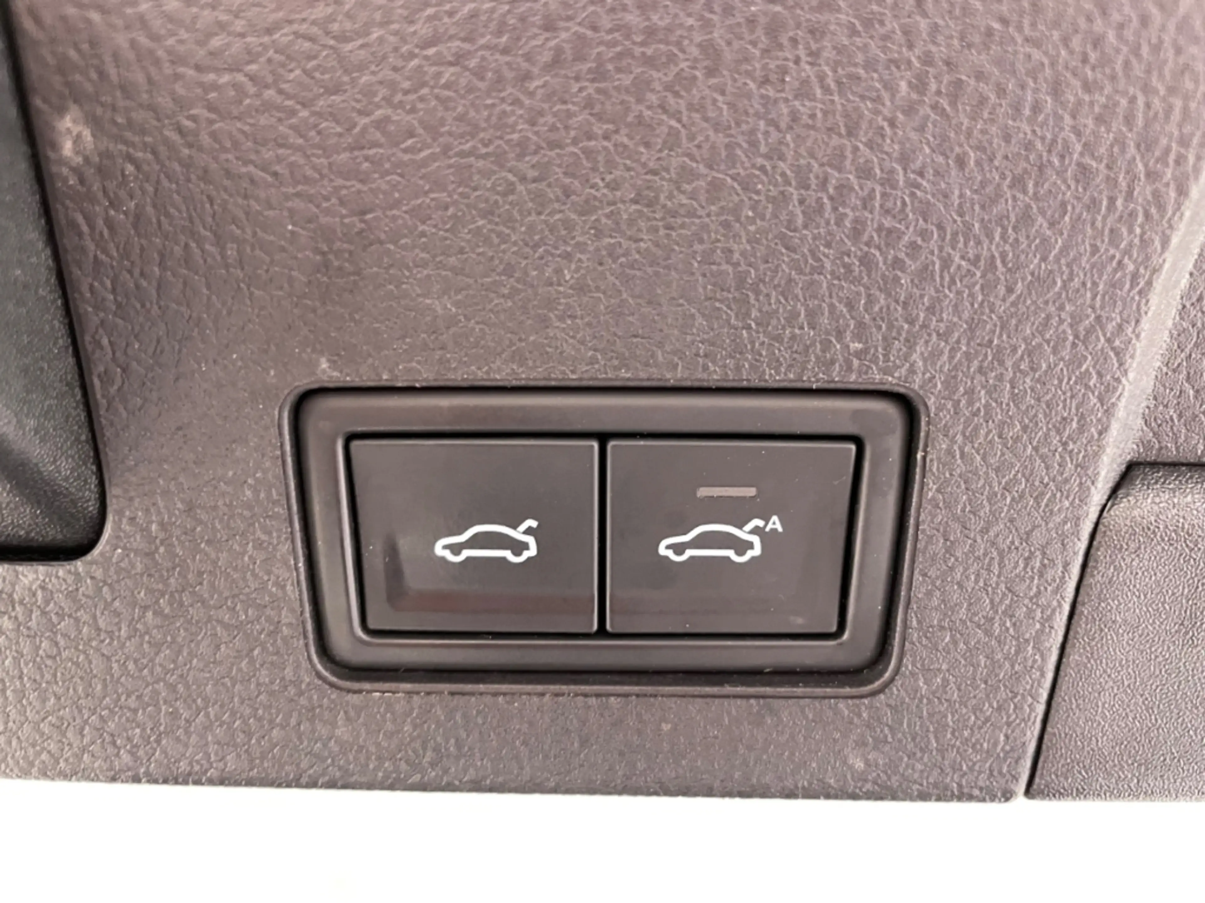 Volkswagen Arteon 2.0 TSI DSG Elegance EU6 Leder LED ACC — photo 10