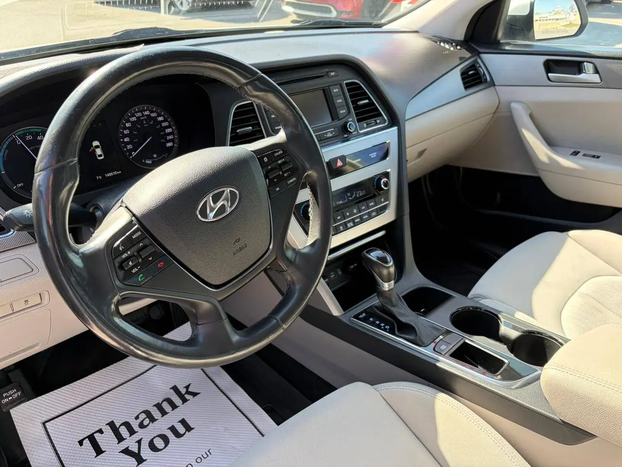 Hyundai SONATA снимка Hyundai SONATA